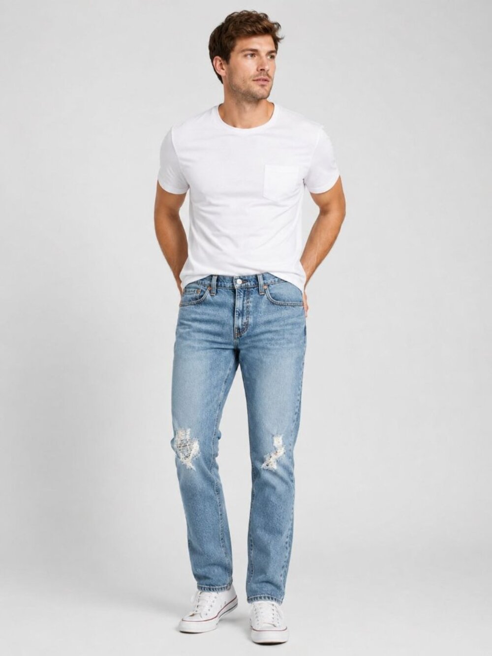 Levi’s Men's Distressed Medium Wash Ripped Knee Jeans Casual Y2K Denim 31x32